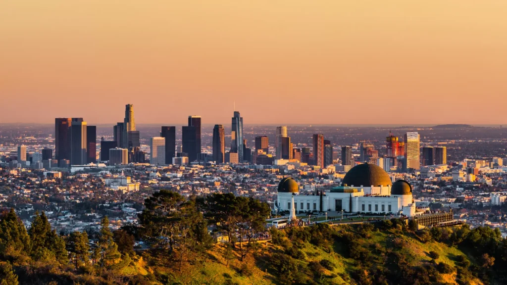 Expert cleaning services in California, providing top-quality residential and commercial cleaning. Our dedicated team delivers exceptional cleaning solutions for homes and businesses across California.